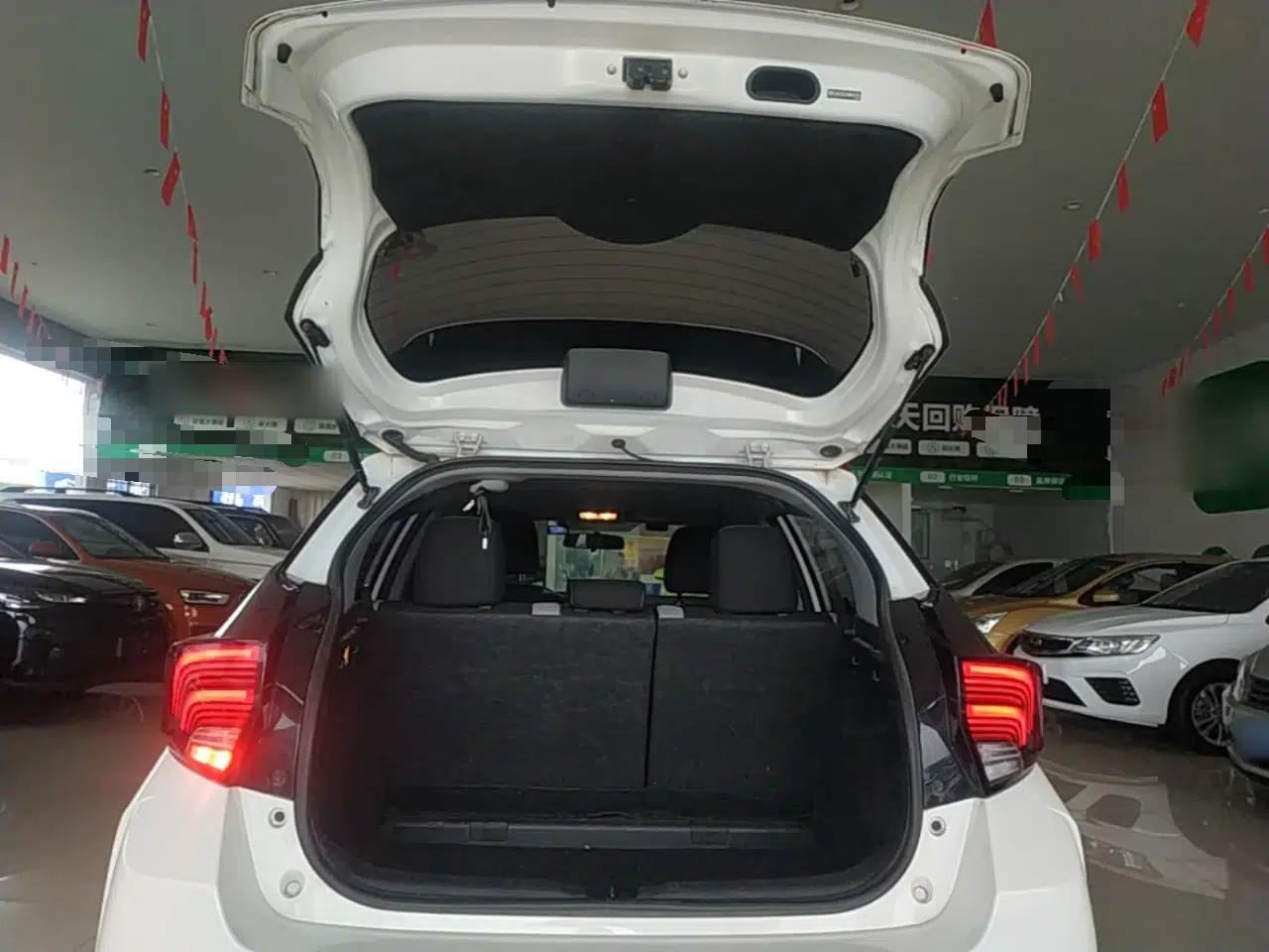 Toyota YARiS L Zhi Xuan 2021 X-Trail 1.5L CVT Leading Edition — миниатюра 22