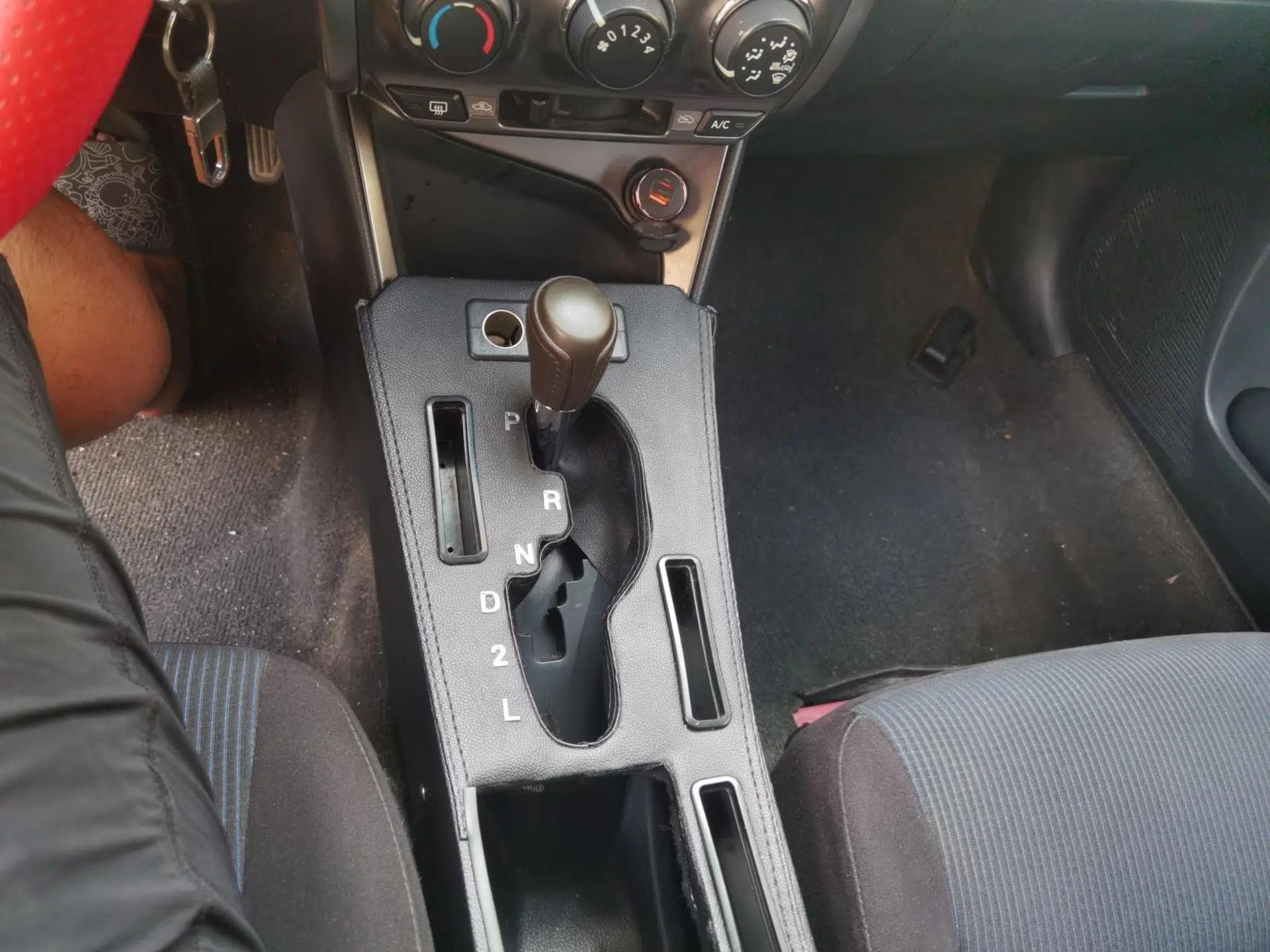 Toyota YARiS L Zhi Xuan 2014 1.3E Automatic Charm Edition — миниатюра 14