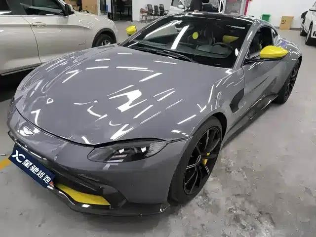 2018 V8 Vantage 4.0T V8 Coupe