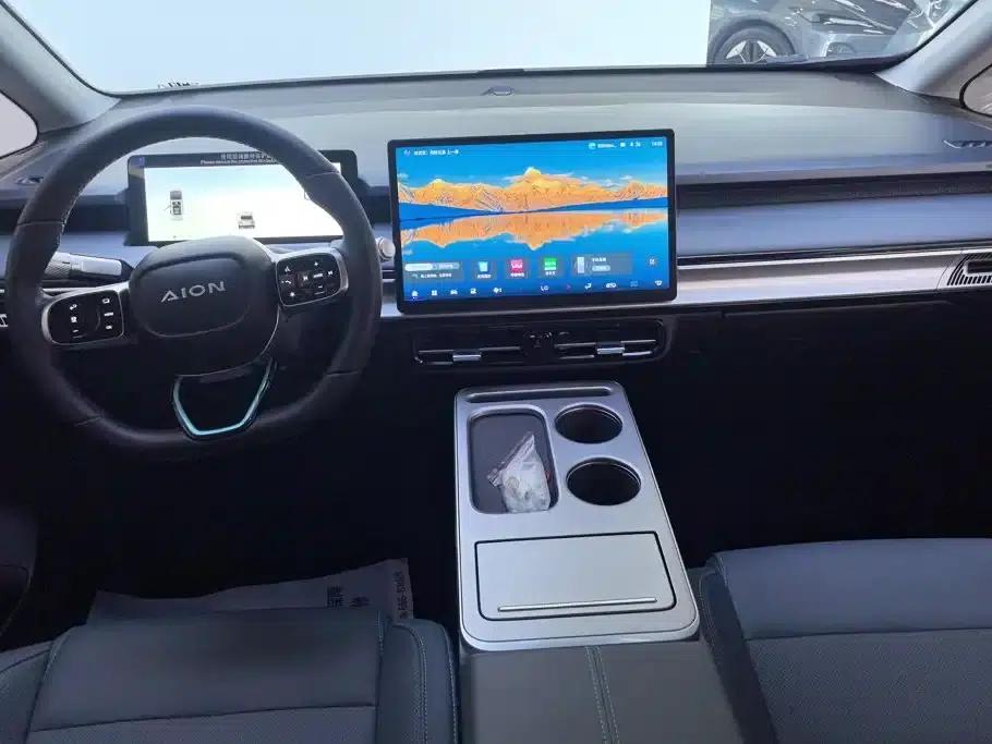 AION Y 2025 Plus 510 Smart Edition — миниатюра 12