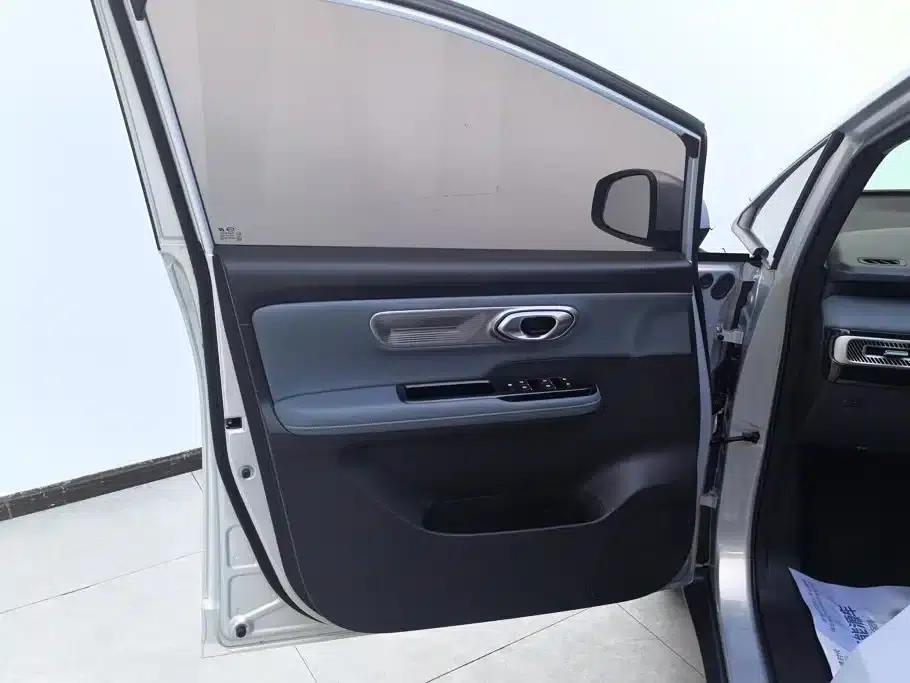 AION Y 2025 Plus 510 Smart Edition — миниатюра 7