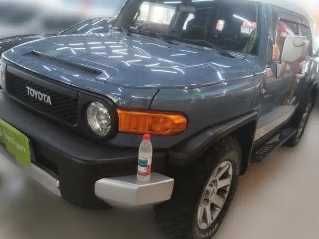 Toyota FJ Cruiser 2017 4.0 Automatic Parallel Import Version