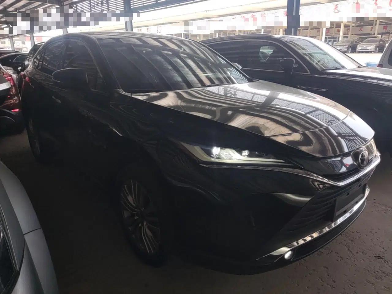 Toyota Harrier 2022 2.0L CVT Two-Wheel Drive Deluxe Edition — миниатюра 3