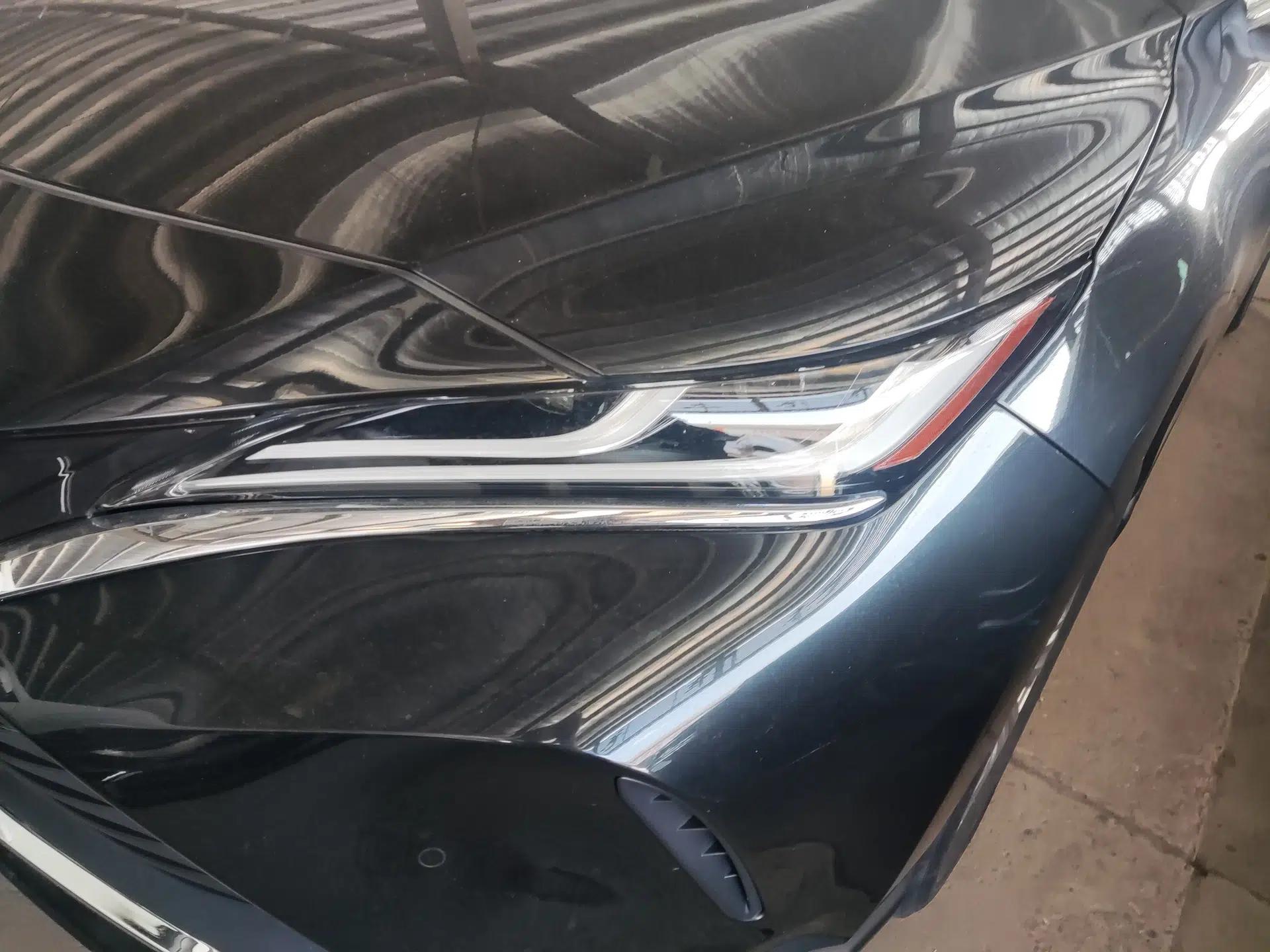 Toyota Harrier 2022 2.0L CVT Two-Wheel Drive Deluxe Edition — миниатюра 8