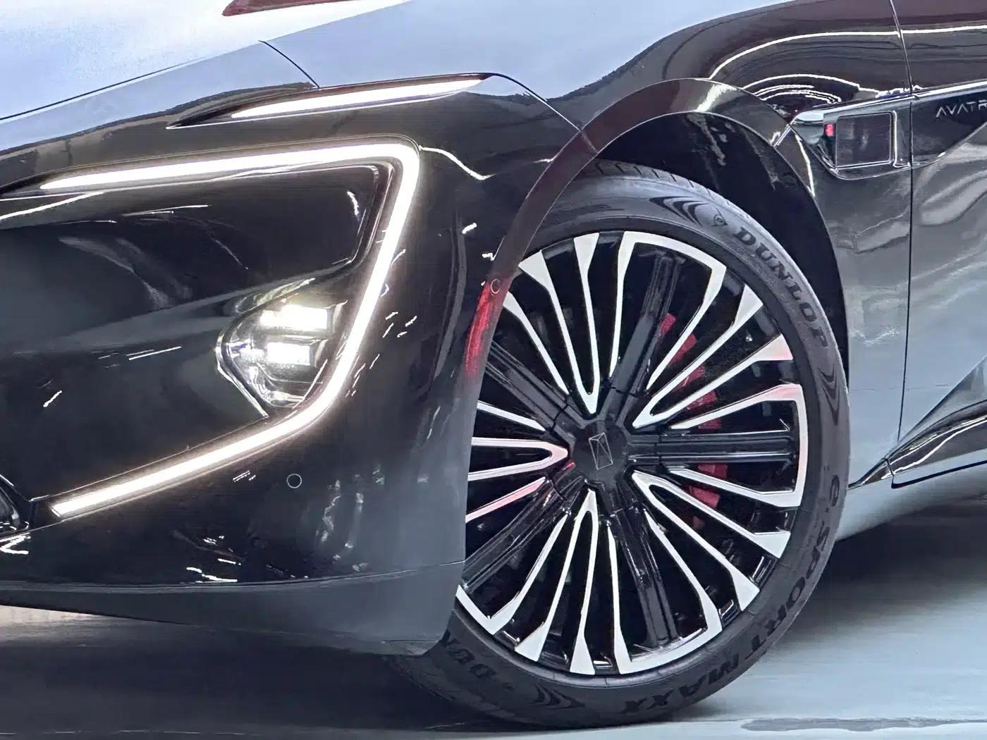 Avita 12 2023 650 Triple Laser All-Wheel Drive GT Edition — миниатюра 3