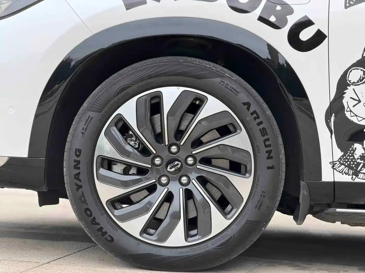 Wenjie M7 2024 1.5T Intelligent Driving 4WD Max Edition 5-seater — миниатюра 3