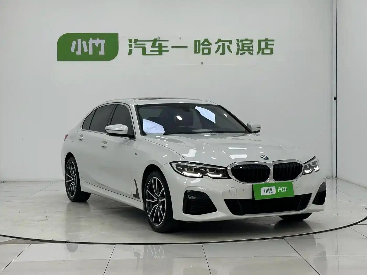 2022 BMW 3 Series 320Li M Sport Package — миниатюра 3
