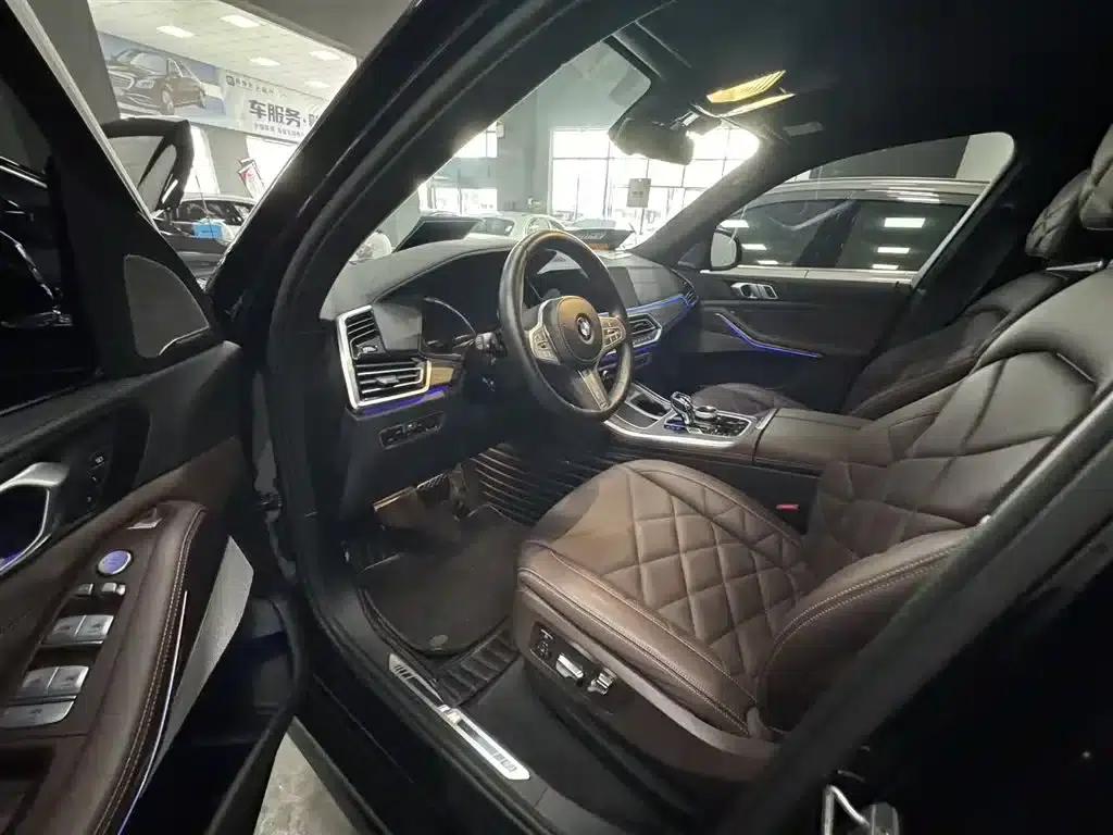BMW X5 2022 Facelift xDrive 40Li M Sport Package — миниатюра 6