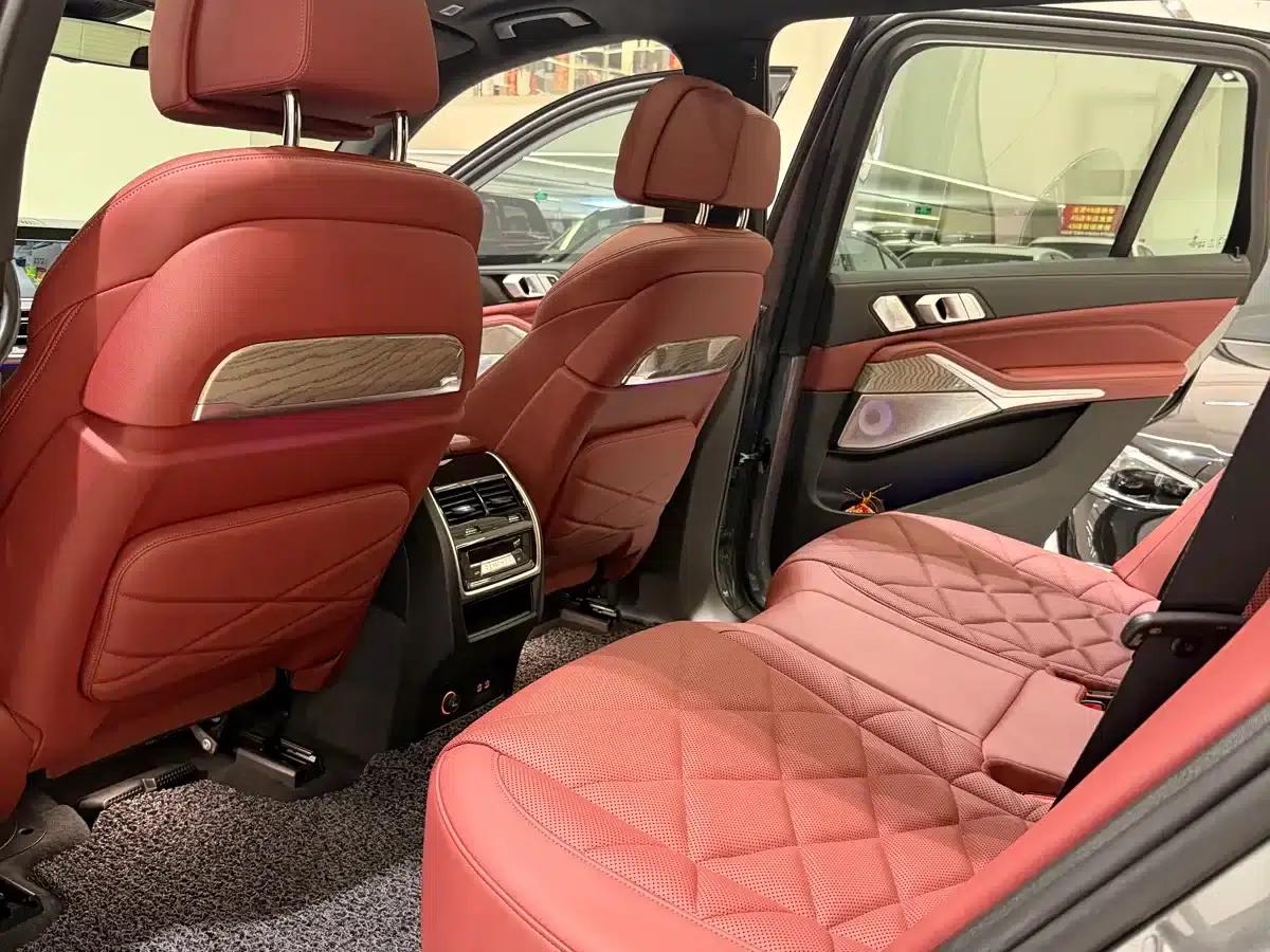BMW X5 2022 xDrive 40Li M Sport Package — миниатюра 8