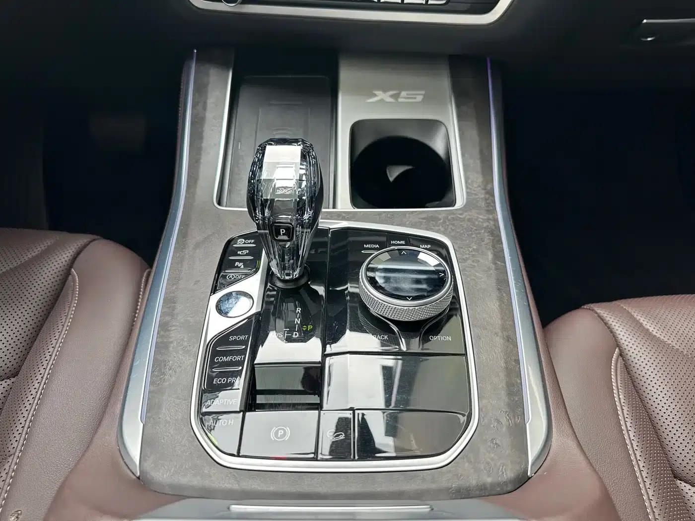 BMW X5 2022 Facelift xDrive 30Li M Sport Package — миниатюра 12