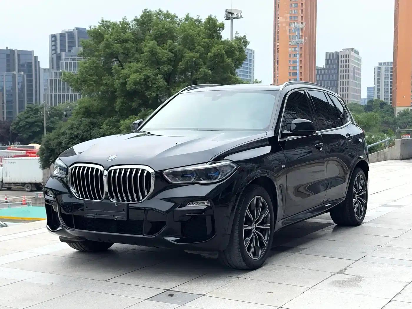2021 BMW X5 xDrive40i M Sport Package (Imported) — миниатюра 1