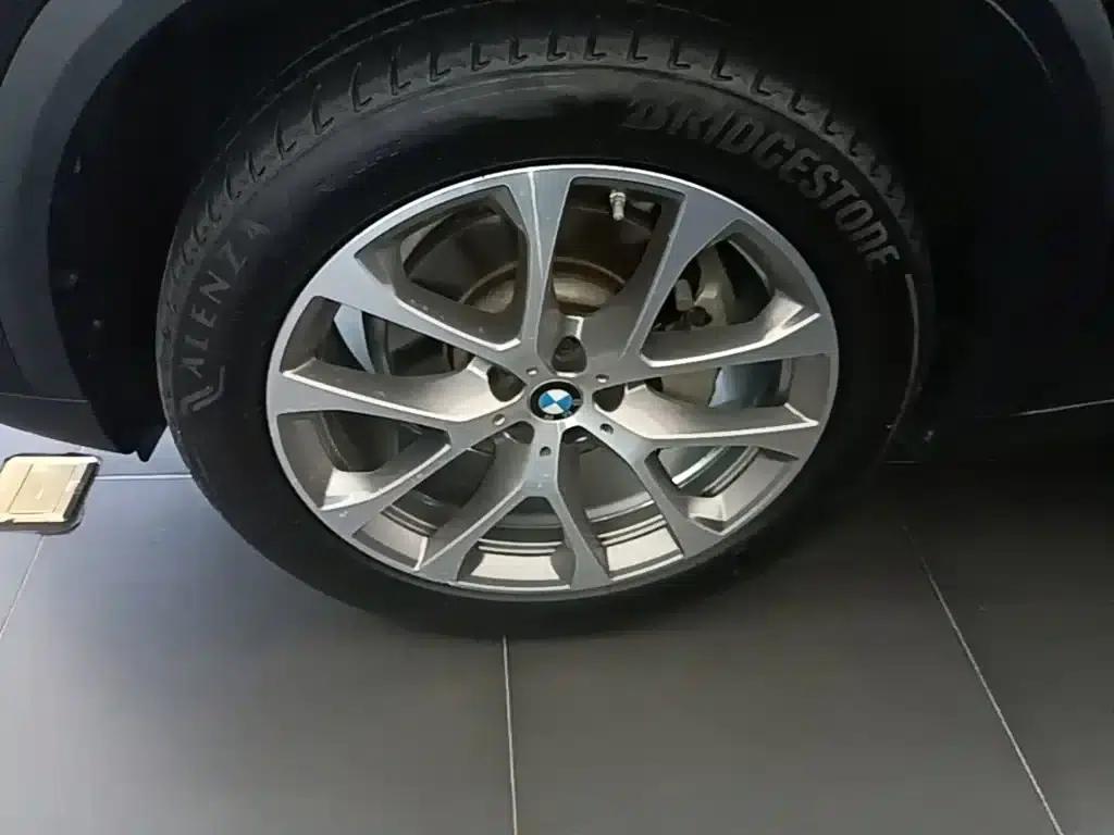 BMW X5 (Imported) 2021 xDrive30i X Design Package — миниатюра 23