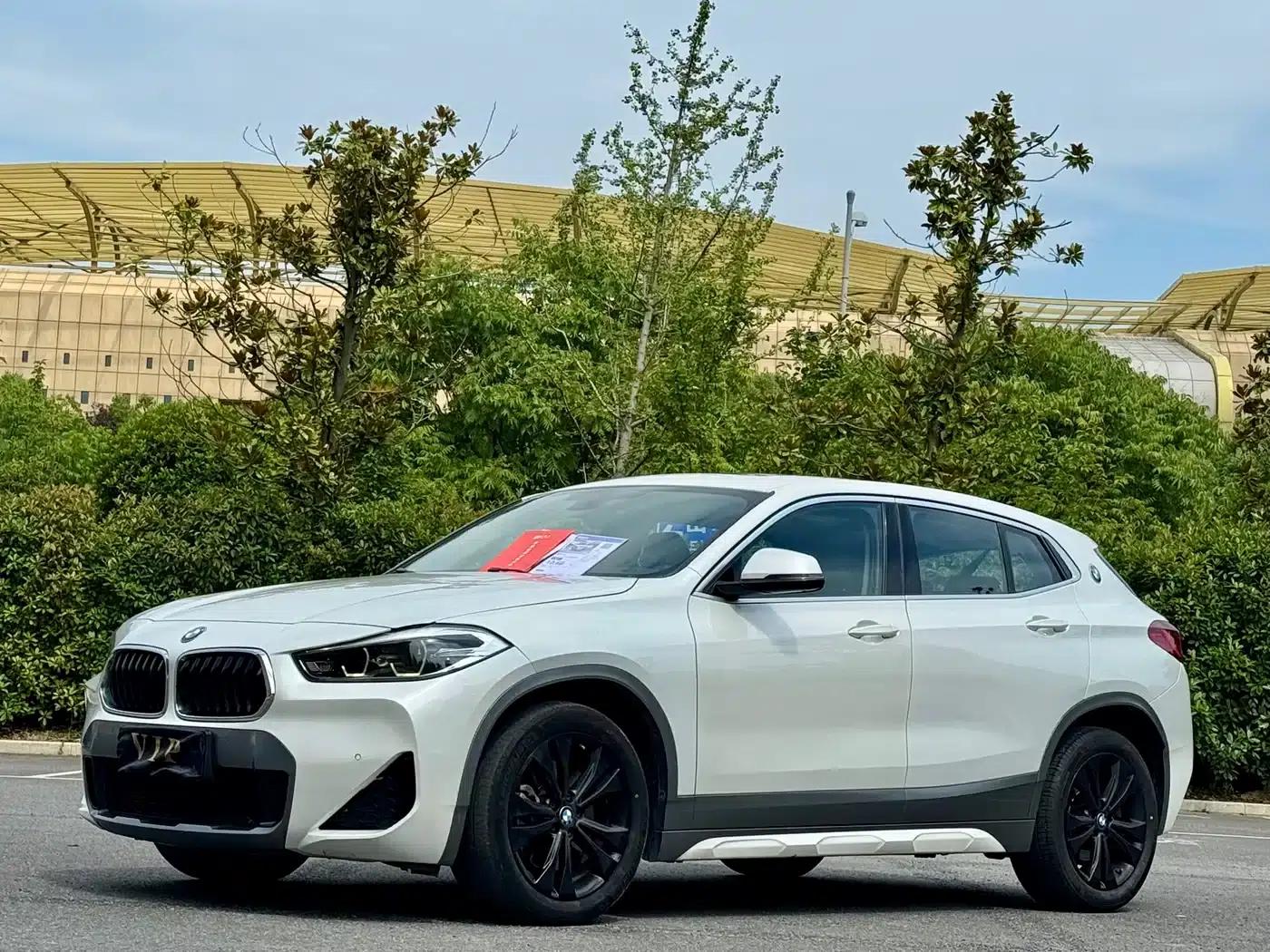 BMW X2 2021 sDrive25i Leading M Sport Package — миниатюра 1