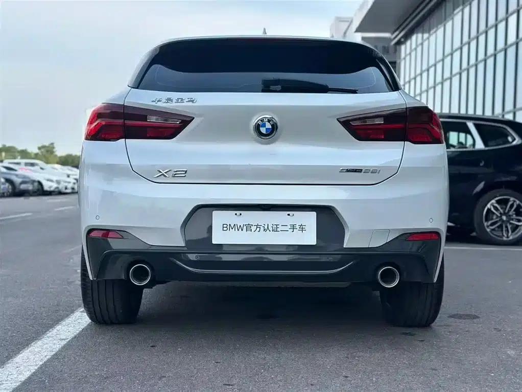 BMW X2 2022 sDrive25i M Sport Package — миниатюра 13