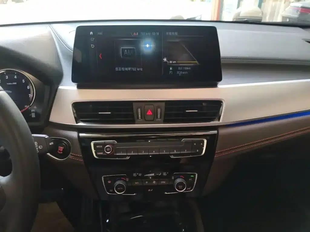 2021 BMW X2 Facelift sDrive25i M Sport Package — миниатюра 13