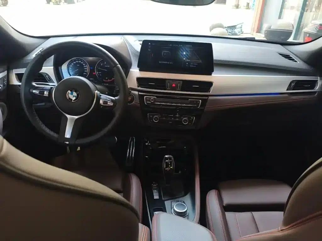2021 BMW X2 Facelift sDrive25i M Sport Package — миниатюра 10