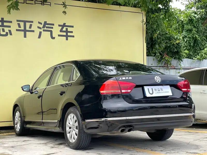 2014 Passat 1.8TSI DSG Premium Edition — миниатюра 4