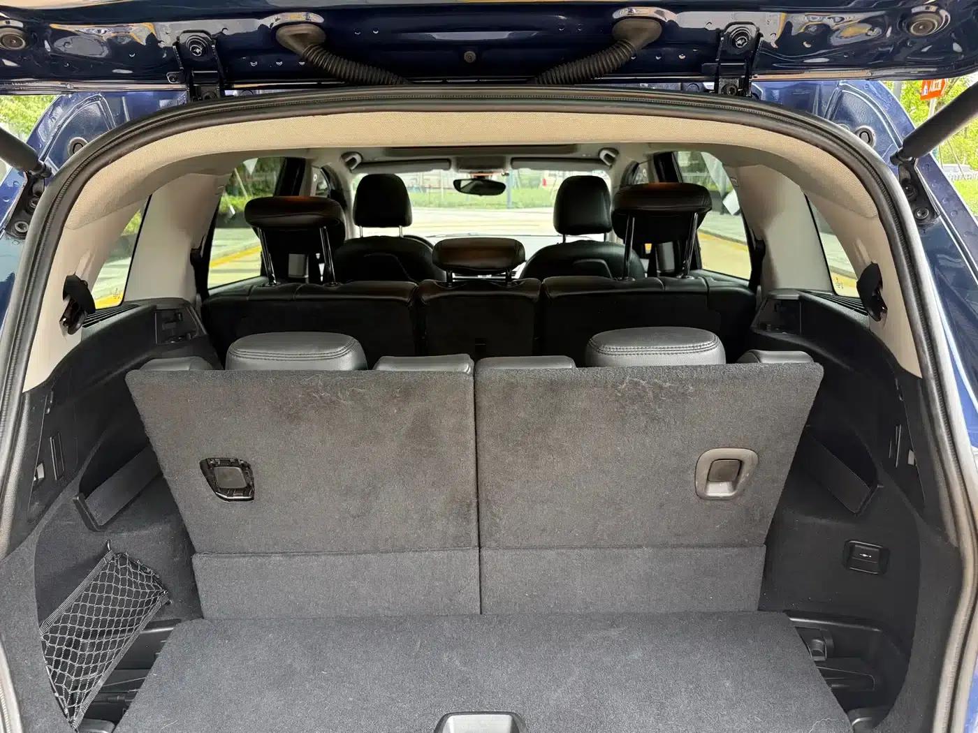 2015 BMW 2 Series Gran Tourer 218i Leading Edition — миниатюра 11