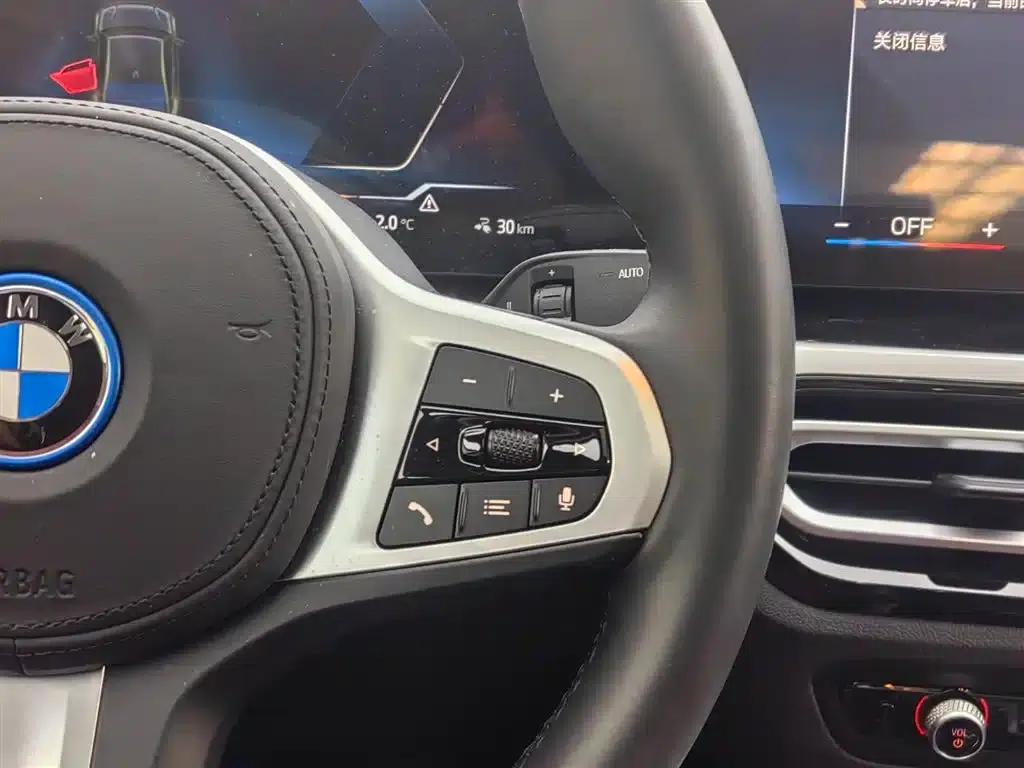 BMW i4 2023 eDrive35 — миниатюра 16