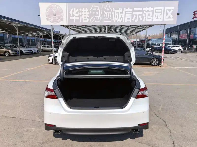 2022 Camry 2.0G Luxury Edition — миниатюра 6