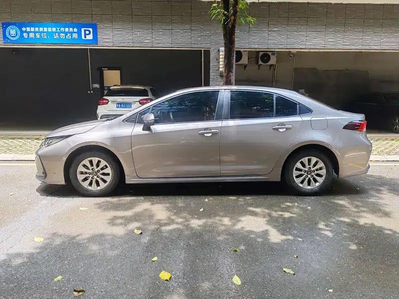 2021 Toyota Corolla 1.5L CVT Elite Edition — миниатюра 4