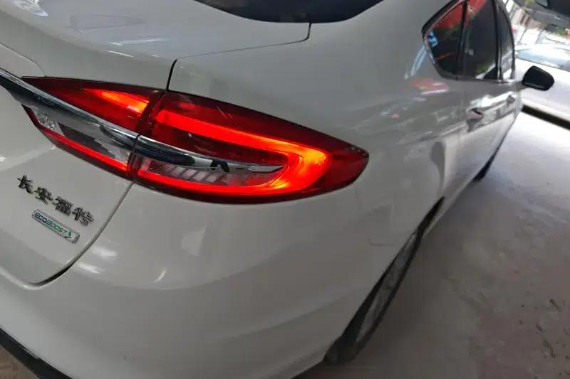 2017 Ford Mondeo EcoBoost 180 Fashion Edition — миниатюра 7