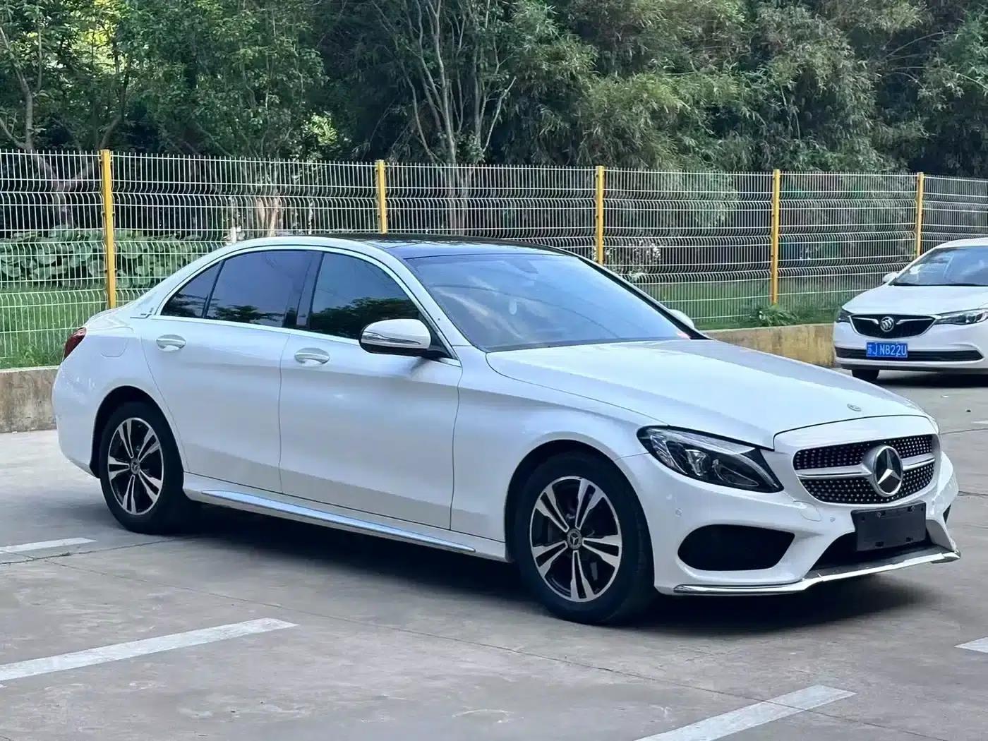 2018 Mercedes-Benz C-Class C 200 L Sport Edition — миниатюра 3