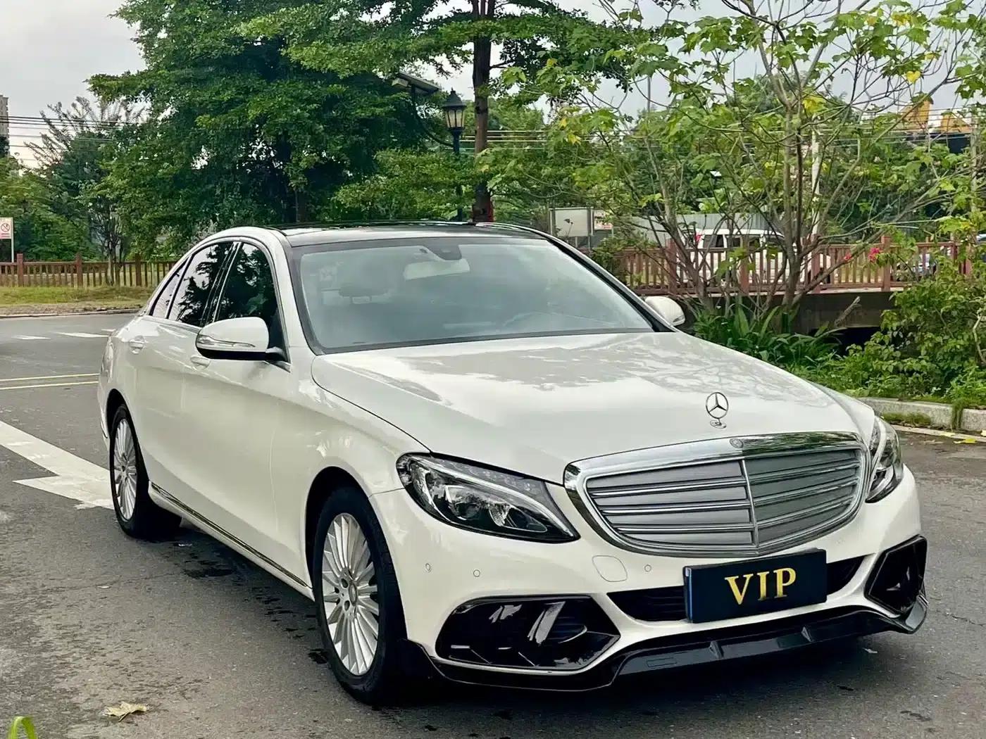 2015 Mercedes-Benz C-Class C 200 L — миниатюра 3