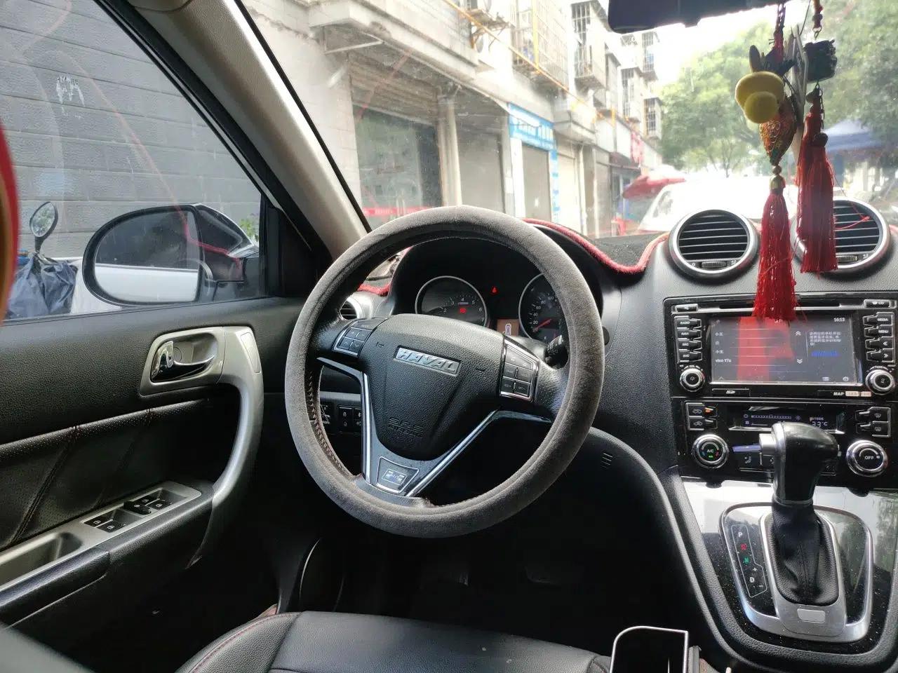 Haval H6 2017 Classic Edition 1.5T Automatic Two-Wheel Drive Urban Model — миниатюра 7