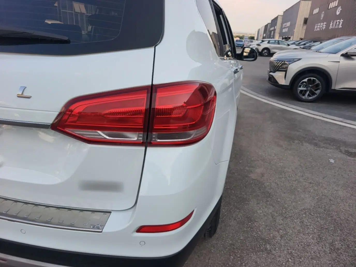Haval H6 2018 Blue Label Sport Edition 1.5T Automatic Two-Wheel Drive Elite Model — миниатюра 9