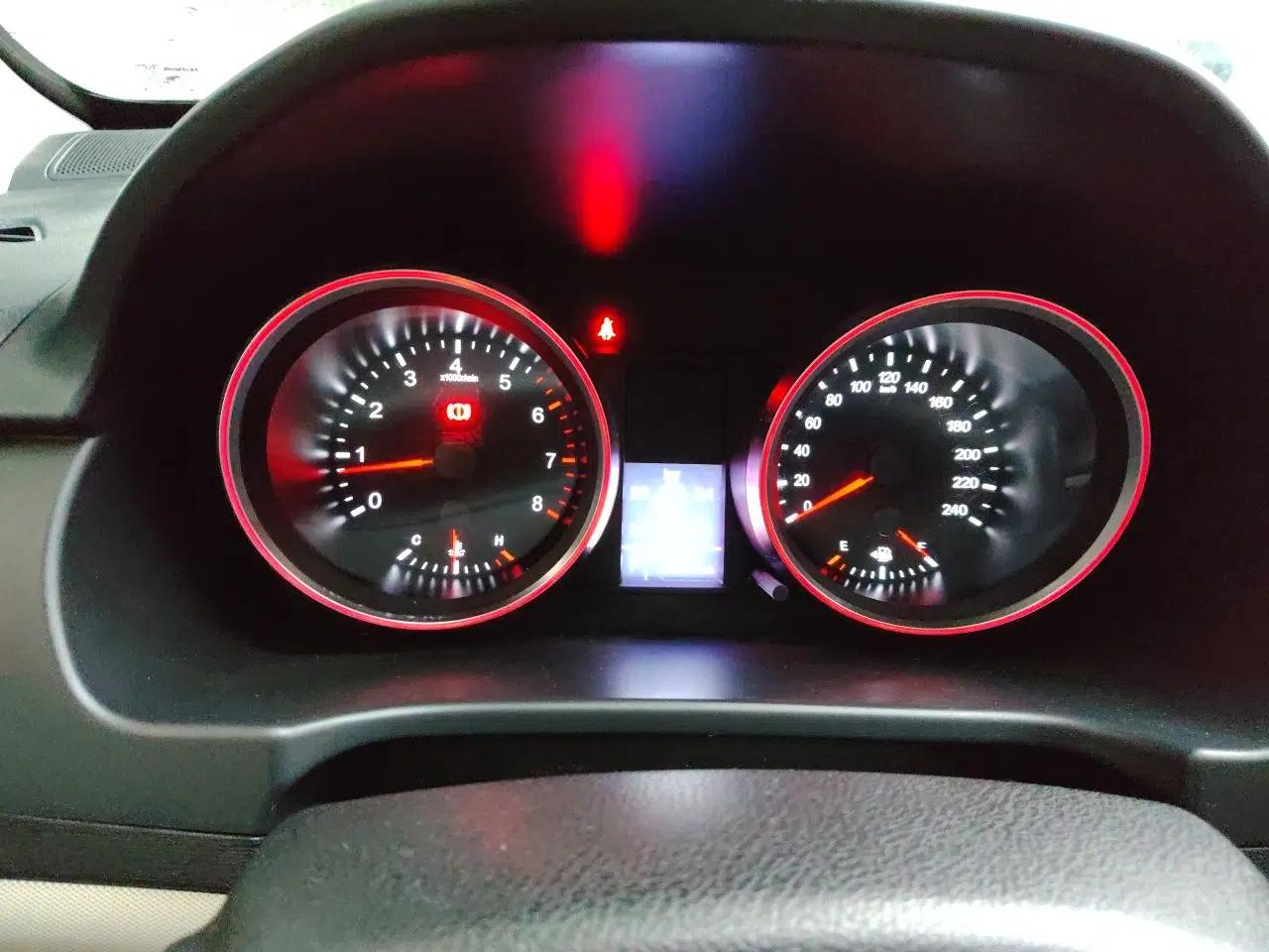 Haval H6 2015 Sport Edition 1.5T Automatic Two-Wheel Drive Luxury Model — миниатюра 11