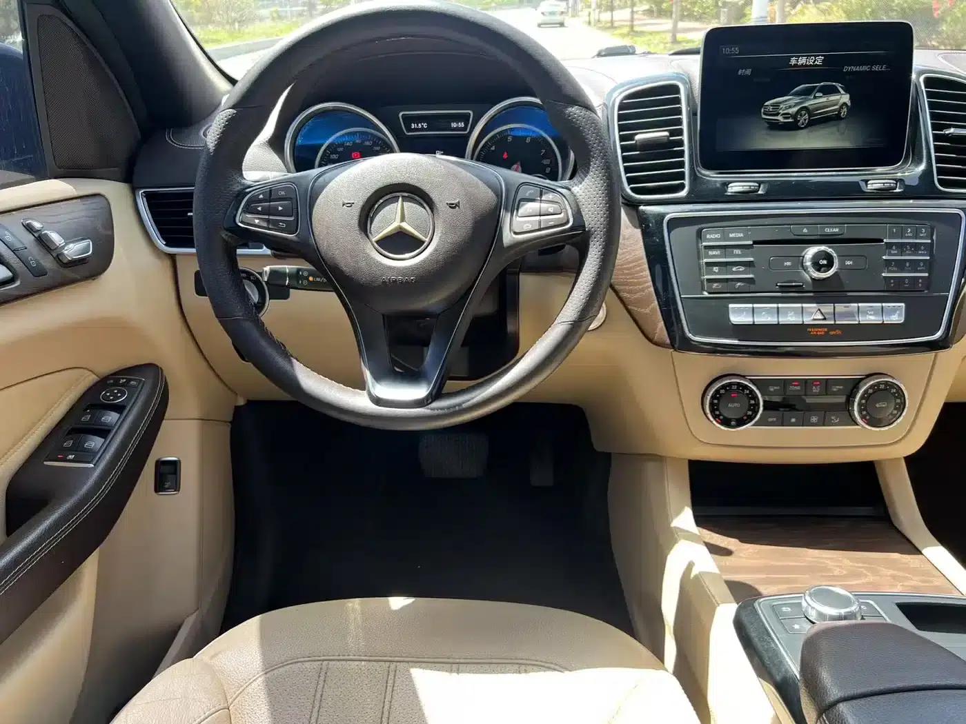 Imported Mercedes-Benz GLE 2016 GLE 320 4MATIC Luxury — миниатюра 6