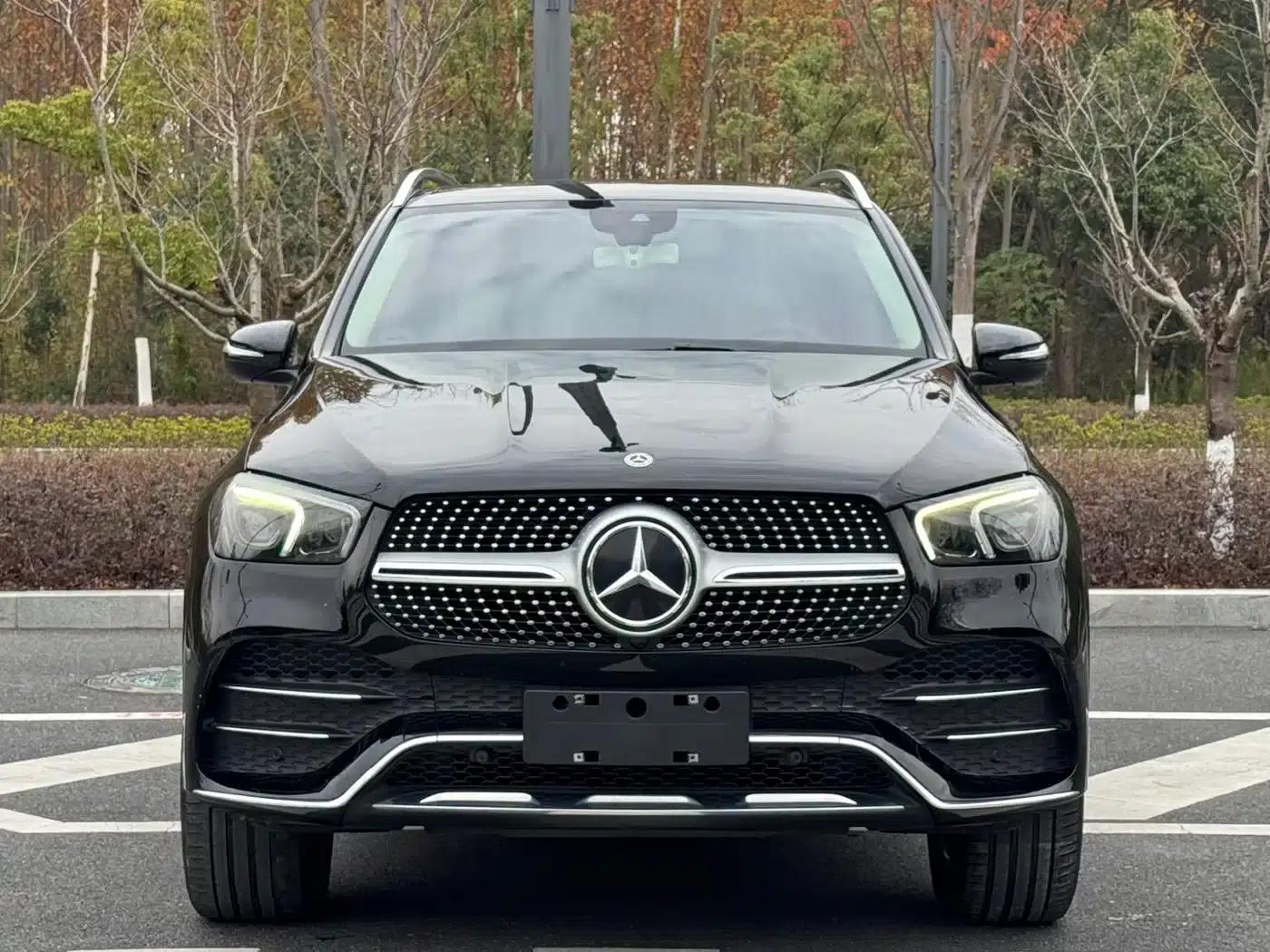 Imported Mercedes-Benz GLE 2020 facelift GLE 350 4MATIC Fashion model — миниатюра 2