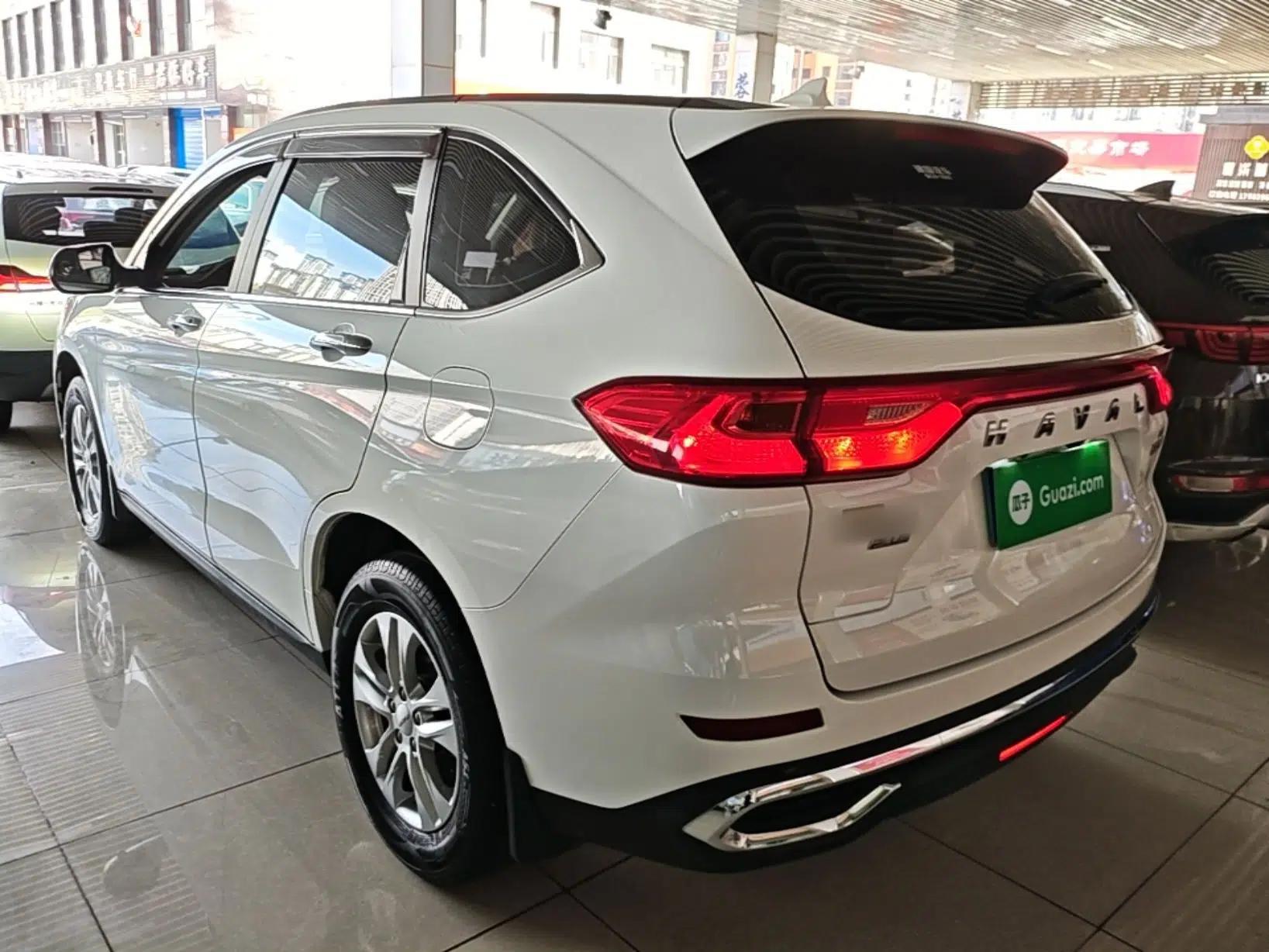 Haval M6 2023 PLUS 1.5T Manual Elite Smart Connectivity Model — миниатюра 4