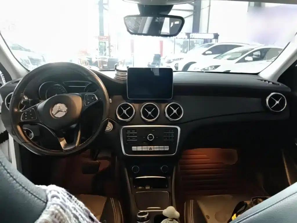 2018 Mercedes-Benz GLA 200 Fashion Edition — миниатюра 10