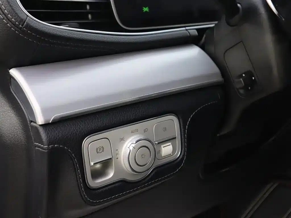 2020 Mercedes-Benz GLE AMG 53 4MATIC+ — миниатюра 26