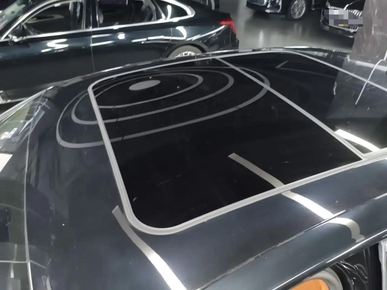Hongqi H9 2023 2.0T Smart Connect Flagship Edition — миниатюра 7