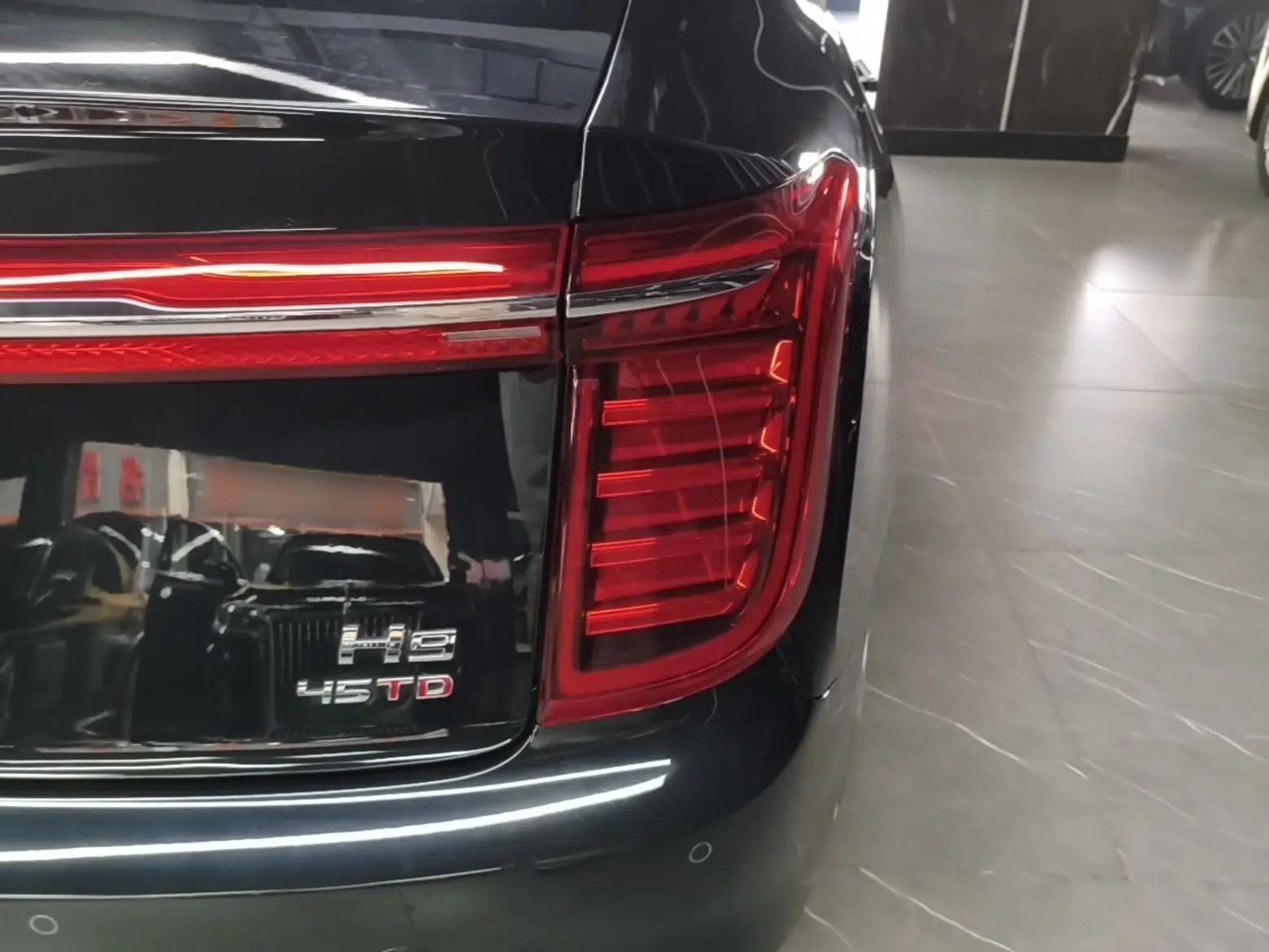 Hongqi H9 2023 2.0T Smart Connect Flagship Edition — миниатюра 9