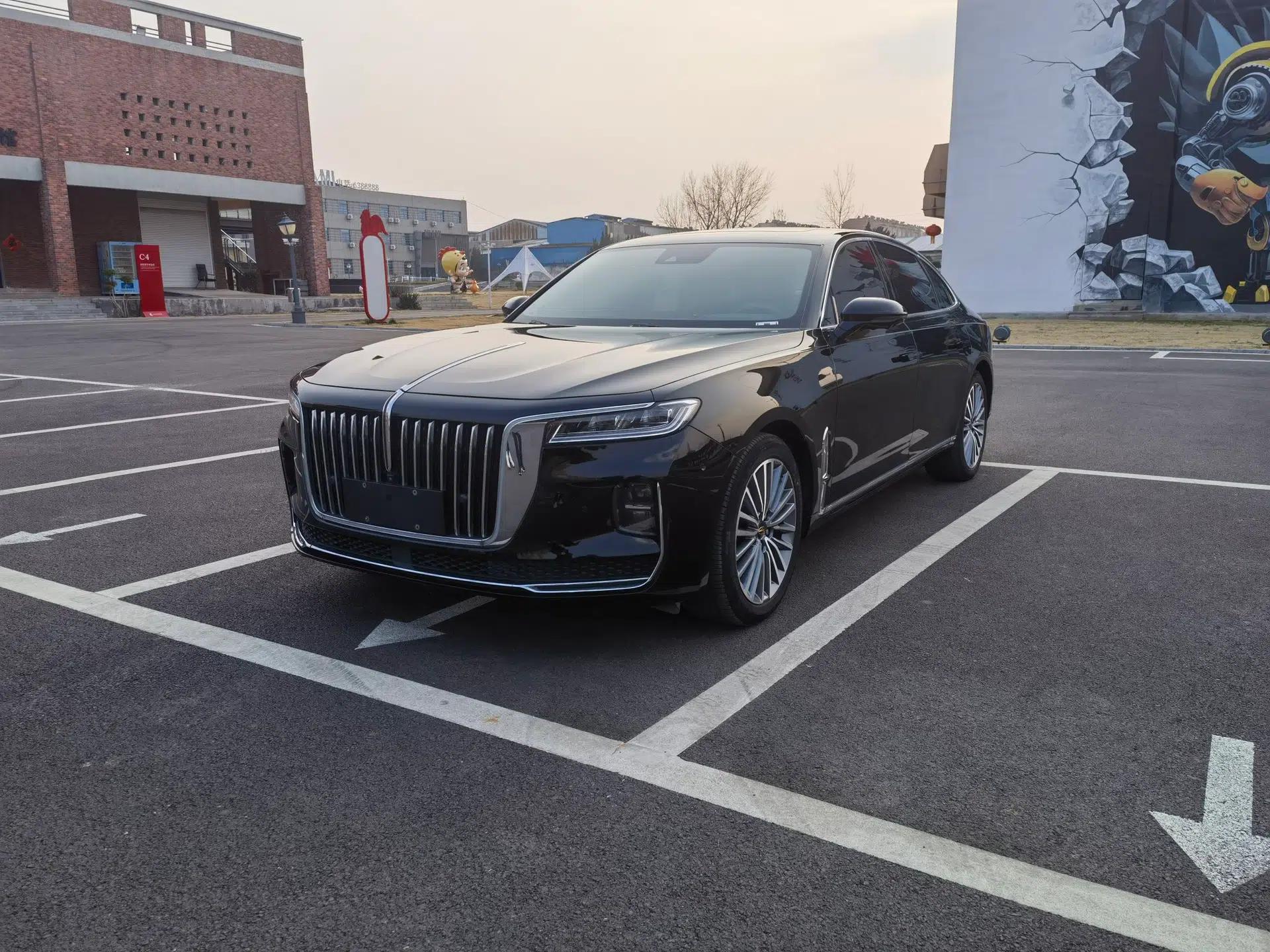 Hongqi H9 2020 2.0T Smart Connect Flagship Edition — миниатюра 1