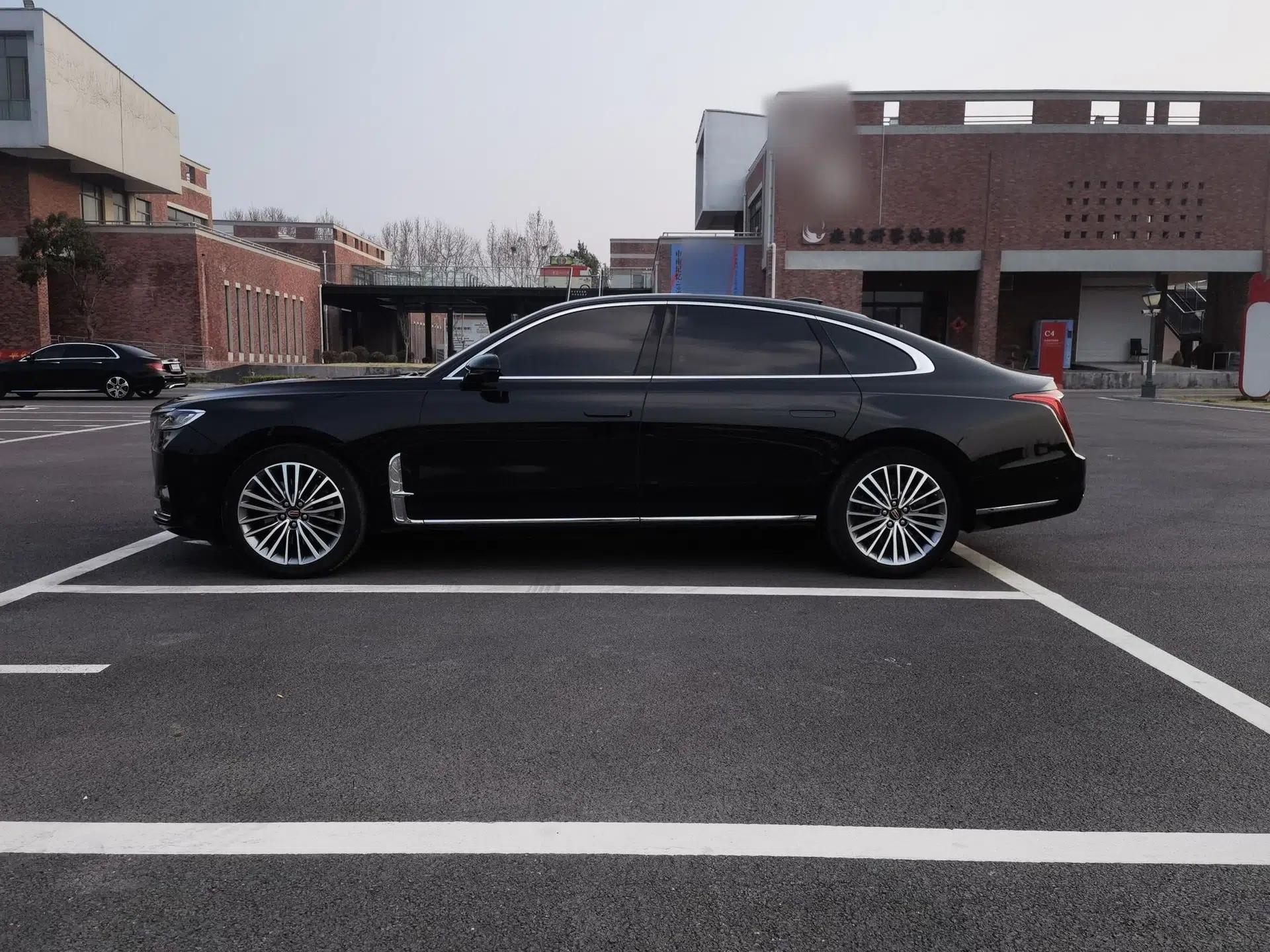 Hongqi H9 2020 2.0T Smart Connect Flagship Edition — миниатюра 8