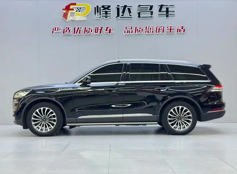 2021 Aviator 3.0T V6 AWD Premium Edition — миниатюра 3