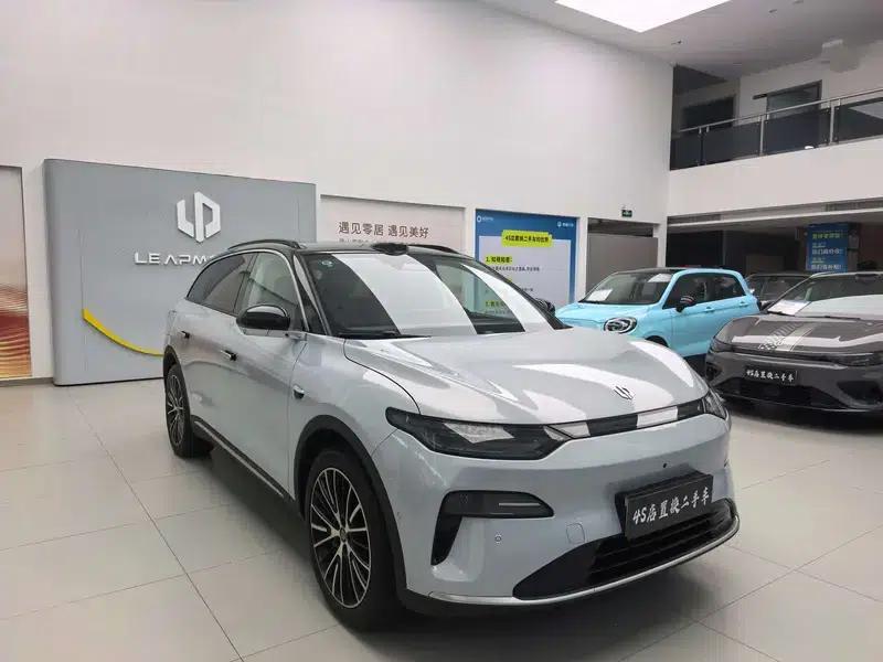 Leapmotor C11 2026 Pure Electric Version with 640 LiDAR - Supreme Edition — миниатюра 3