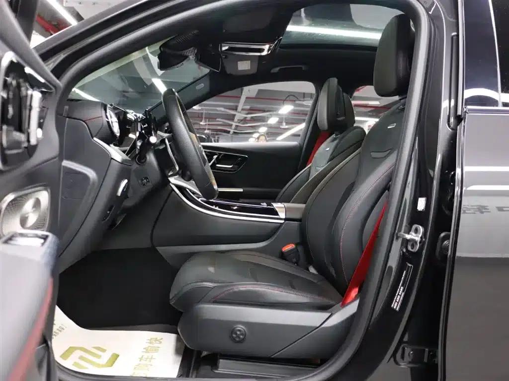 Mercedes-Benz GLC Coupe AMG 2025 AMG GLC 43 4MATIC Coupe SUV — миниатюра 8