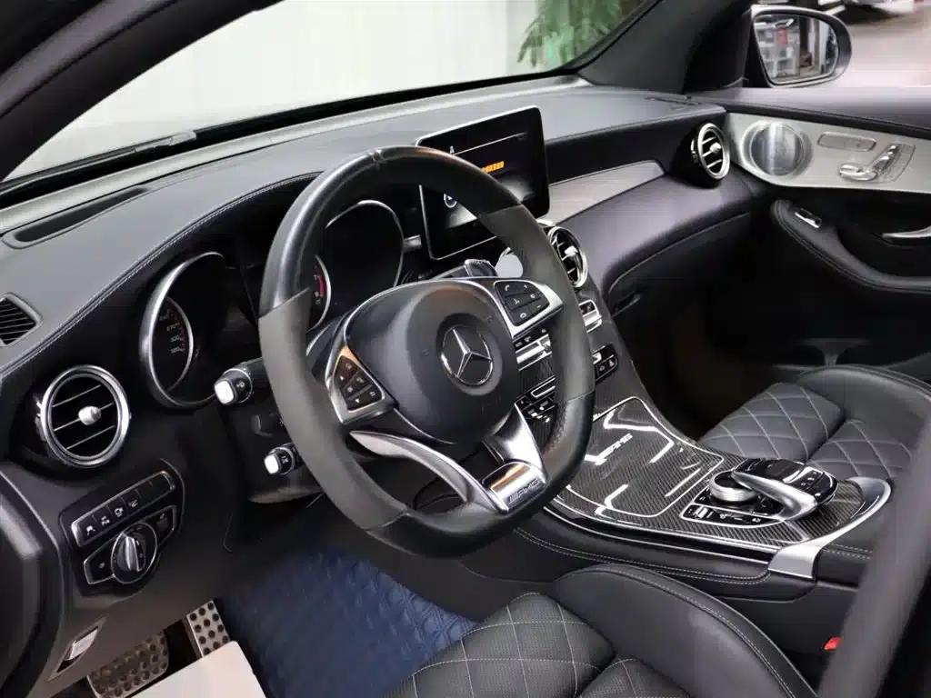 Mercedes-Benz GLC Coupe AMG 2018 AMG GLC 63 S 4MATIC+ Coupe SUV — миниатюра 10