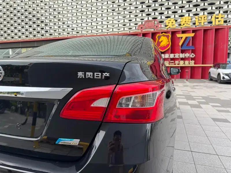 Nissan Sylphy 2016 1.6XL CVT Premium Edition — миниатюра 11