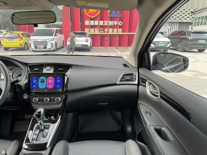 Nissan Sylphy 2016 1.6XL CVT Premium Edition — миниатюра 21
