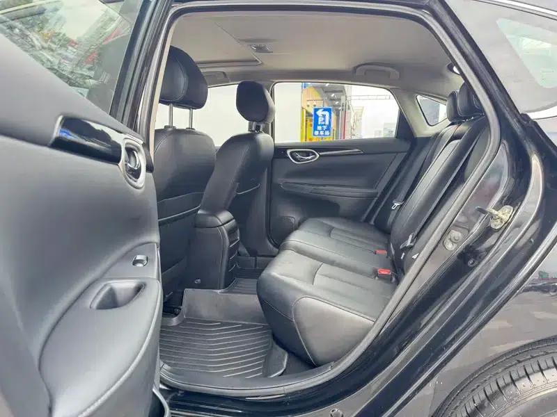 Nissan Sylphy 2016 1.6XL CVT Premium Edition — миниатюра 23