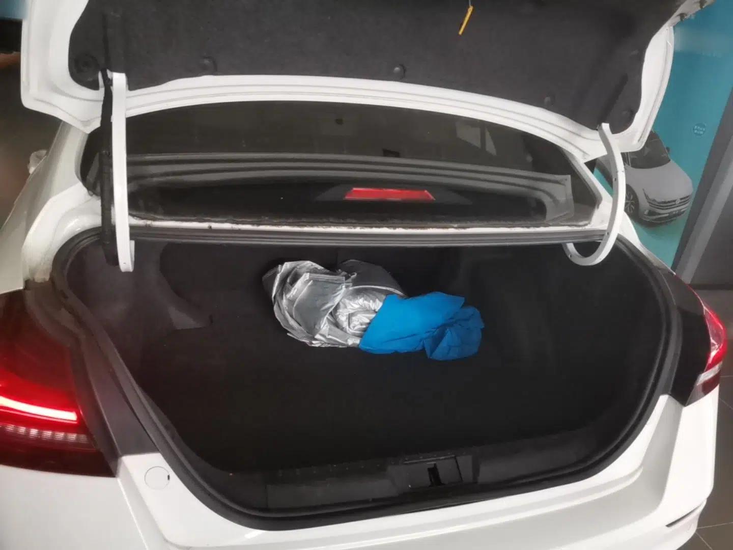 Geely Auto Emgrand 2021 UP 1.5L CVT Luxury Model — миниатюра 22