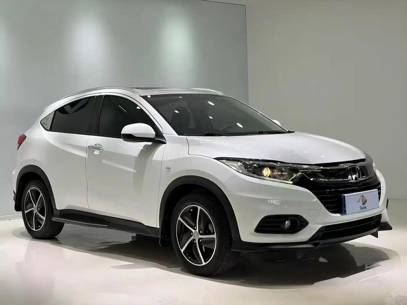 Vezel 2022 1.5L CVT Phantom Night Pioneer Edition — миниатюра 3