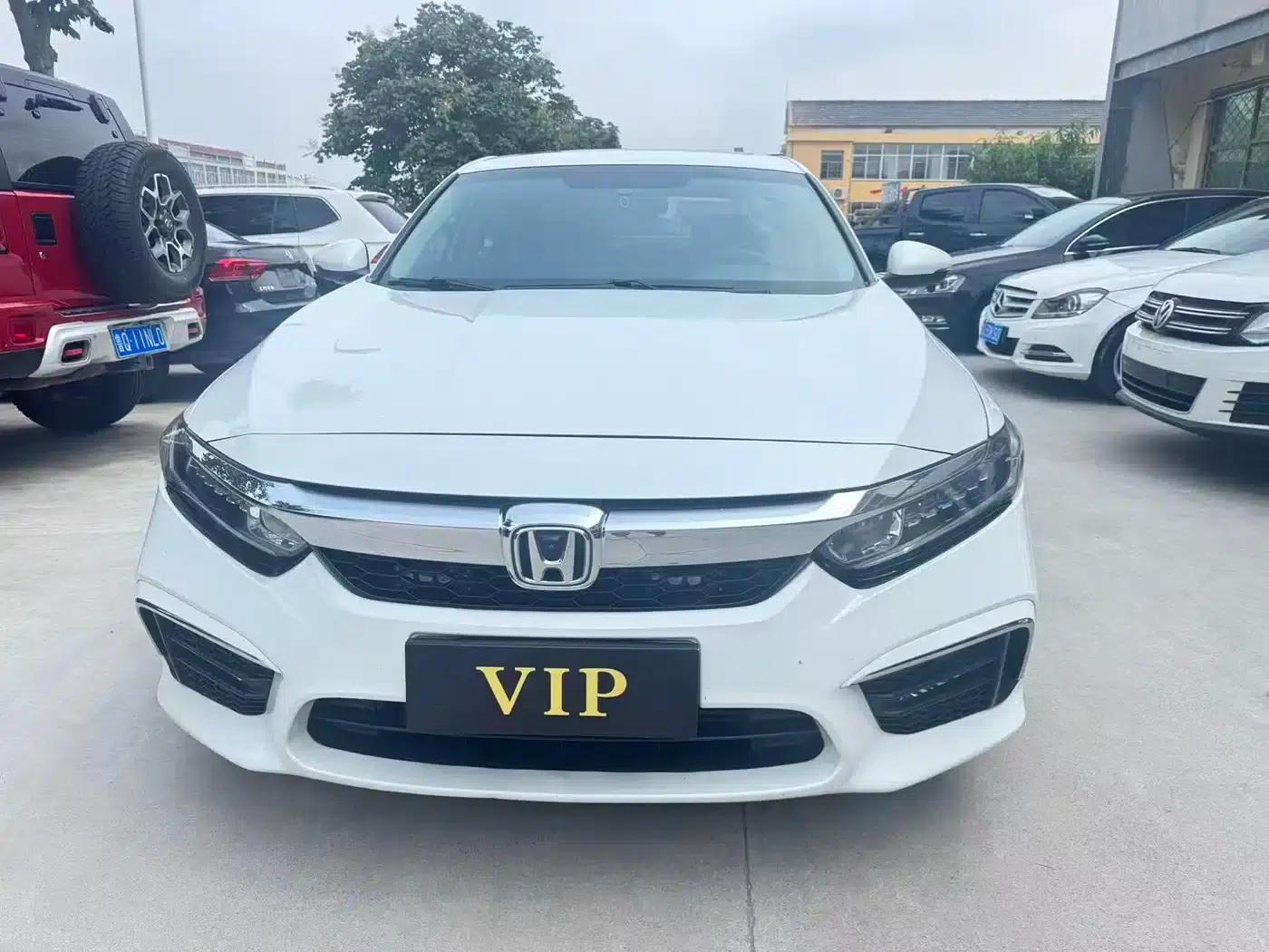 Inspire 2019 260TURBO Deluxe Edition (China VI Emission Standard) — миниатюра 2